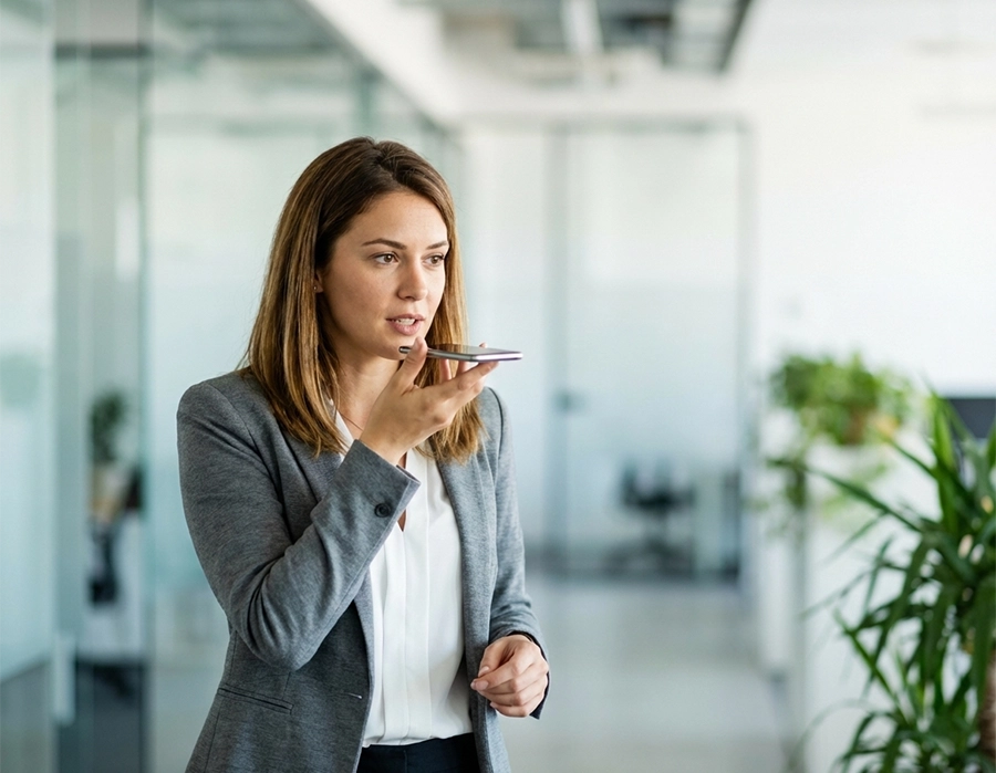 AI Chat vs Human Chat When to Use Each in Your Business